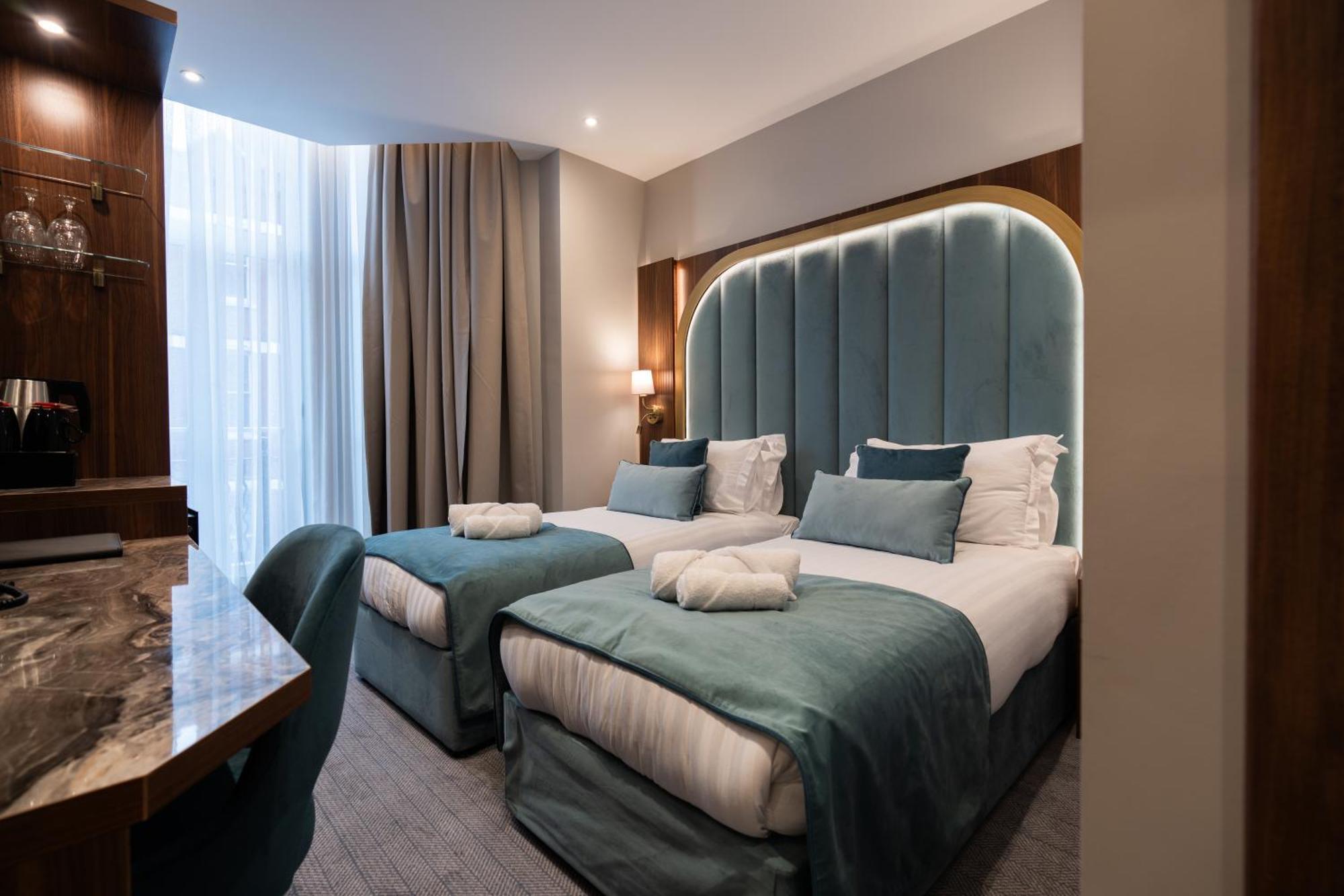 Hotel St London