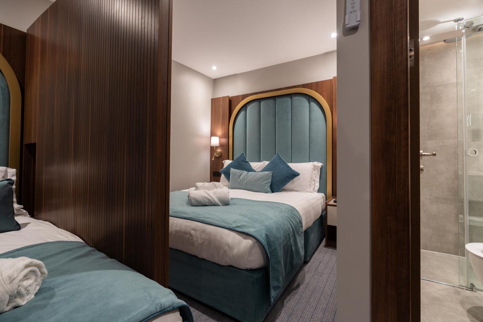 St Hotel